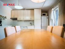 Prodej bytu 3+1, Karlovy Vary, Raisova, 110 m2