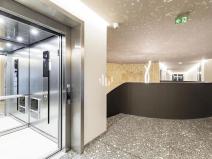 Pronájem kanceláře, Praha - Smíchov, Holečkova, 330 m2
