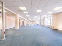 Pronájem kanceláře, Praha - Holešovice, Na Maninách, 800 m2