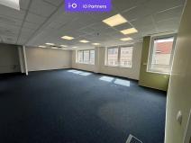 Pronájem kanceláře, Praha - Smíchov, Plzeňská, 360 m2