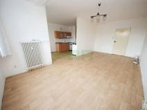 Prodej bytu 3+1, Praha - Prosek, Vysočanská, 79 m2