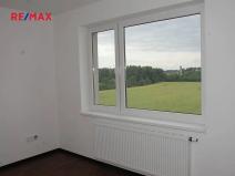 Pronájem bytu 4+kk, Velký Osek, U hřiště, 84 m2