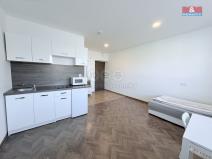 Pronájem bytu 1+kk, Pardubice - Semtín, 28 m2