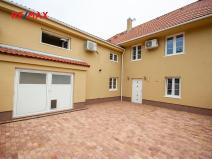 Prodej rodinného domu, Záryby, 165 m2