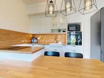 Prodej bytu 3+kk, Praha - Hloubětín, Laponská, 77 m2