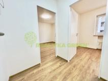 Pronájem bytu 1+1, Vsetín, Na Hrázi, 31 m2