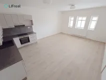 Pronájem bytu 3+kk, Liberec, nám. Tržní, 79 m2