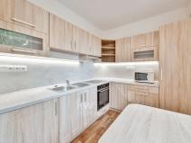 Pronájem bytu 3+1, Tábor, Minská, 67 m2