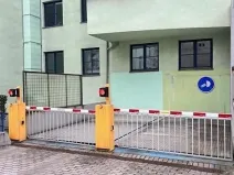 Pronájem garážového stání, Praha - Břevnov, 8. listopadu, 15 m2
