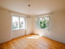 Pronájem bytu 2+1, Praha - Vinohrady, Šrobárova, 65 m2