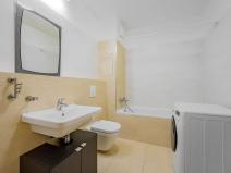 Pronájem bytu 2+kk, Praha - Vysočany, Sousedíkova, 58 m2