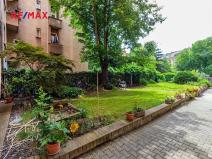 Prodej bytu 2+kk, Praha - Podolí, Doudova, 50 m2