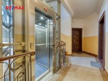 Pronájem bytu 1+1, Praha - Smíchov, Na Plzeňce, 43 m2