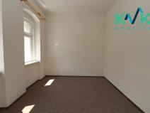 Prodej bytu 1+1, Karlovy Vary, Závodu míru, 29 m2