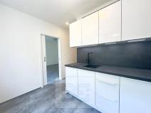 Pronájem bytu 1+1, Praha - Nusle, Boleslavova, 39 m2