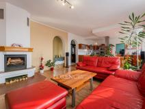 Prodej rodinného domu, Hroznová Lhota, 327 m2