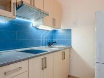 Pronájem bytu 1+kk, Praha - Holešovice, Tusarova, 29 m2