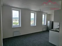 Pronájem bytu 1+kk, Chomutov, Žižkovo náměstí, 27 m2