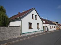 Prodej bytu 3+1, Horšovský Týn, Pionýrů, 75 m2