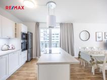 Pronájem bytu 3+kk, Praha - Strašnice, Zvěřinova, 96 m2