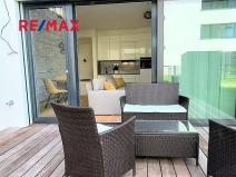 Pronájem bytu 1+kk, Praha - Smíchov, Podbělohorská, 39 m2