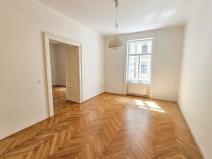Pronájem bytu 2+1, Praha - Nové Město, Vojtěšská, 82 m2