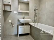 Pronájem bytu 2+kk, Opava, Císařského pluku, 62 m2