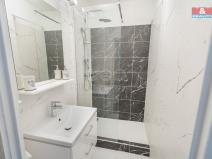 Pronájem bytu 1+kk, Kladno, Vít. Nezvala, 33 m2