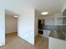 Pronájem bytu 2+kk, Praha - Horní Měcholupy, Milánská, 46 m2