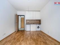 Prodej bytu 1+kk, Praha - Třebonice, U Zličína, 22 m2