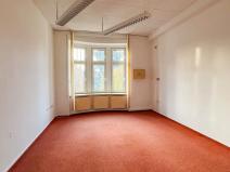 Pronájem kanceláře, Hradec Králové, náměstí Svobody, 23 m2
