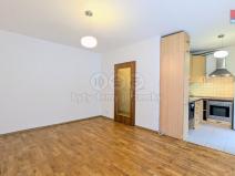 Prodej bytu 1+kk, Praha, Vřesová, 27 m2
