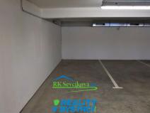 Pronájem garážového stání, Brno, Žabí, 13 m2
