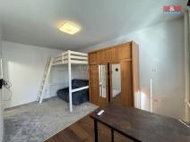 Prodej bytu 1+kk, Opava, náměstí Svaté Hedviky, 19 m2