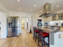 Prodej rodinného domu, Vinařice, 269 m2