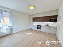 Pronájem bytu 2+kk, Brno, Bolzanova, 42 m2