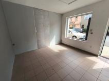 Pronájem obchodního prostoru, Lovosice, Dlouhá, 18 m2