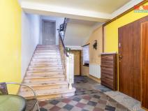Prodej činžovního domu, Mimoň, nám. 1. máje, 120 m2