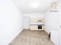 Pronájem bytu 1+kk, Praha - Michle, Jaurisova, 34 m2