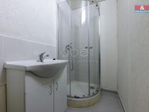 Prodej bytu 1+1, Karlovy Vary, K. Čapka, 36 m2