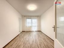 Pronájem bytu 1+1, Milovice, Mírová, 31 m2