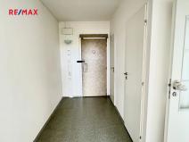 Pronájem bytu 2+kk, Praha - Háje, Plickova, 42 m2