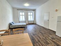 Pronájem bytu 2+kk, Písek, Velké náměstí, 72 m2