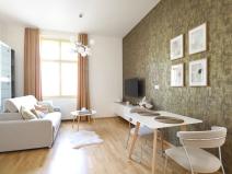 Pronájem bytu 2+kk, Praha, Legerova, 43 m2