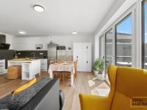 Prodej bytu 4+kk, Holubice, 102 m2