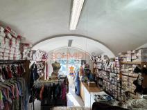 Prodej obchodního prostoru, Hustopeče, Dukelské nám., 185 m2