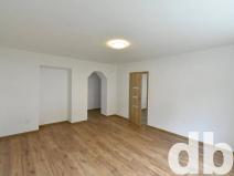 Prodej bytu 2+1, Horní Slavkov, Poštovní, 60 m2