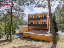 Prodej ubytování, Doksy, Pod Borným, 1700 m2