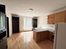 Pronájem bytu 3+kk, Jesenice, V Lázních, 60 m2