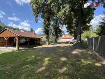 Pronájem zahrady, Místo, 337 m2